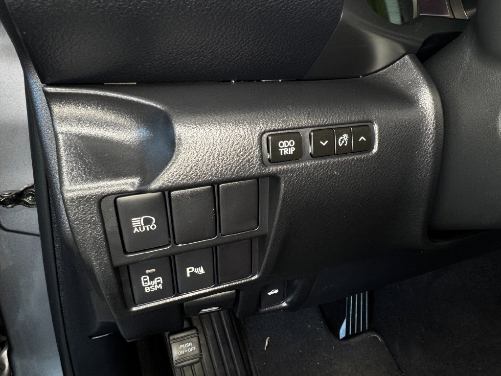 Used 2017 Lexus IS 300 AWD w/ Navigation System Package image 12