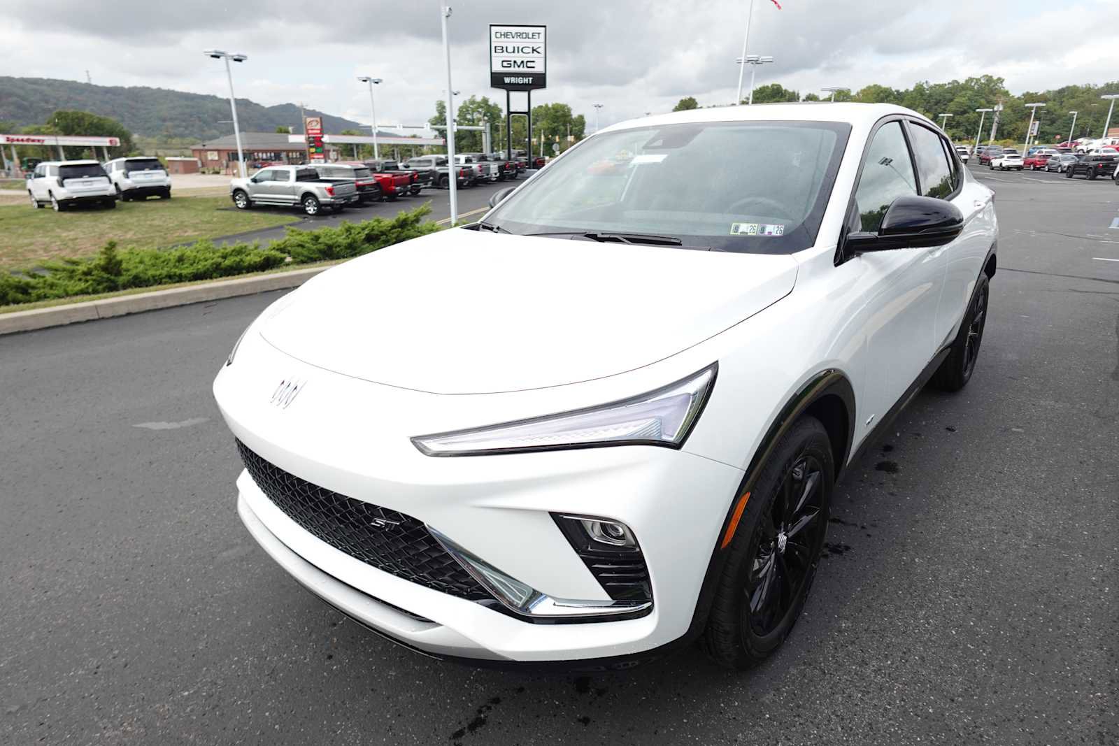 New 2026 Buick Envista Sport Touring w/ Convenience II Package image 7