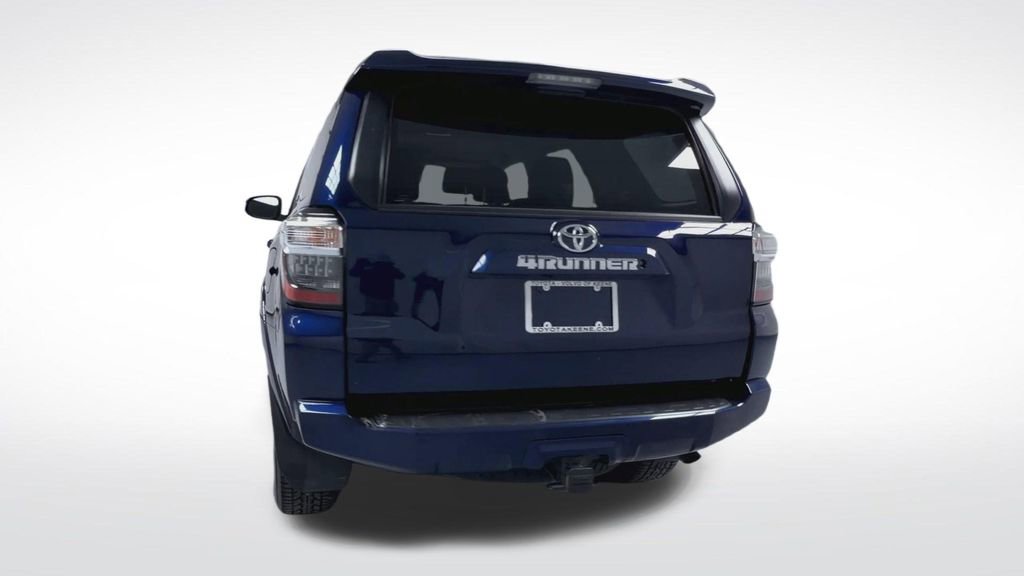 Certified 2021 Toyota 4Runner SR5 image 8