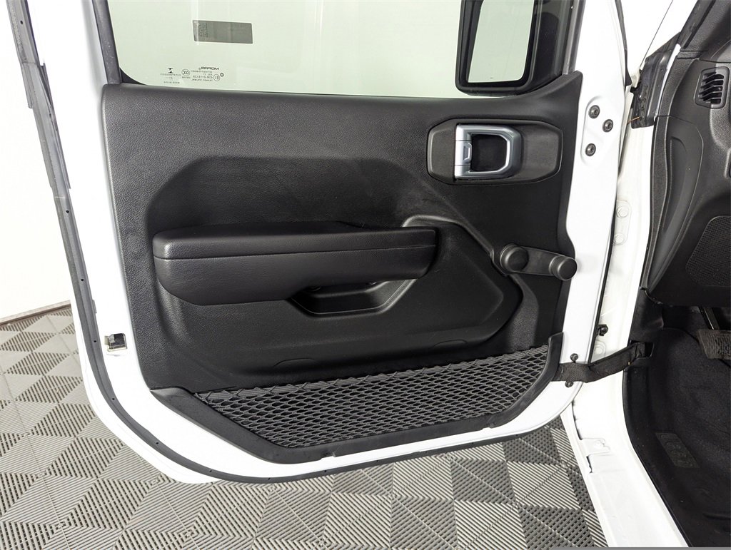 Used 2021 Jeep Gladiator Sport w/ Trailer Tow Package image 18