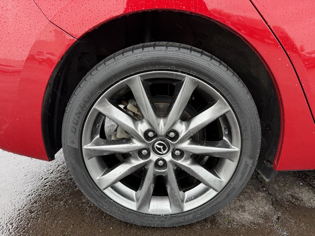Used 2018 MAZDA MAZDA3 Grand Touring w/ Premium Equipment Package image 10