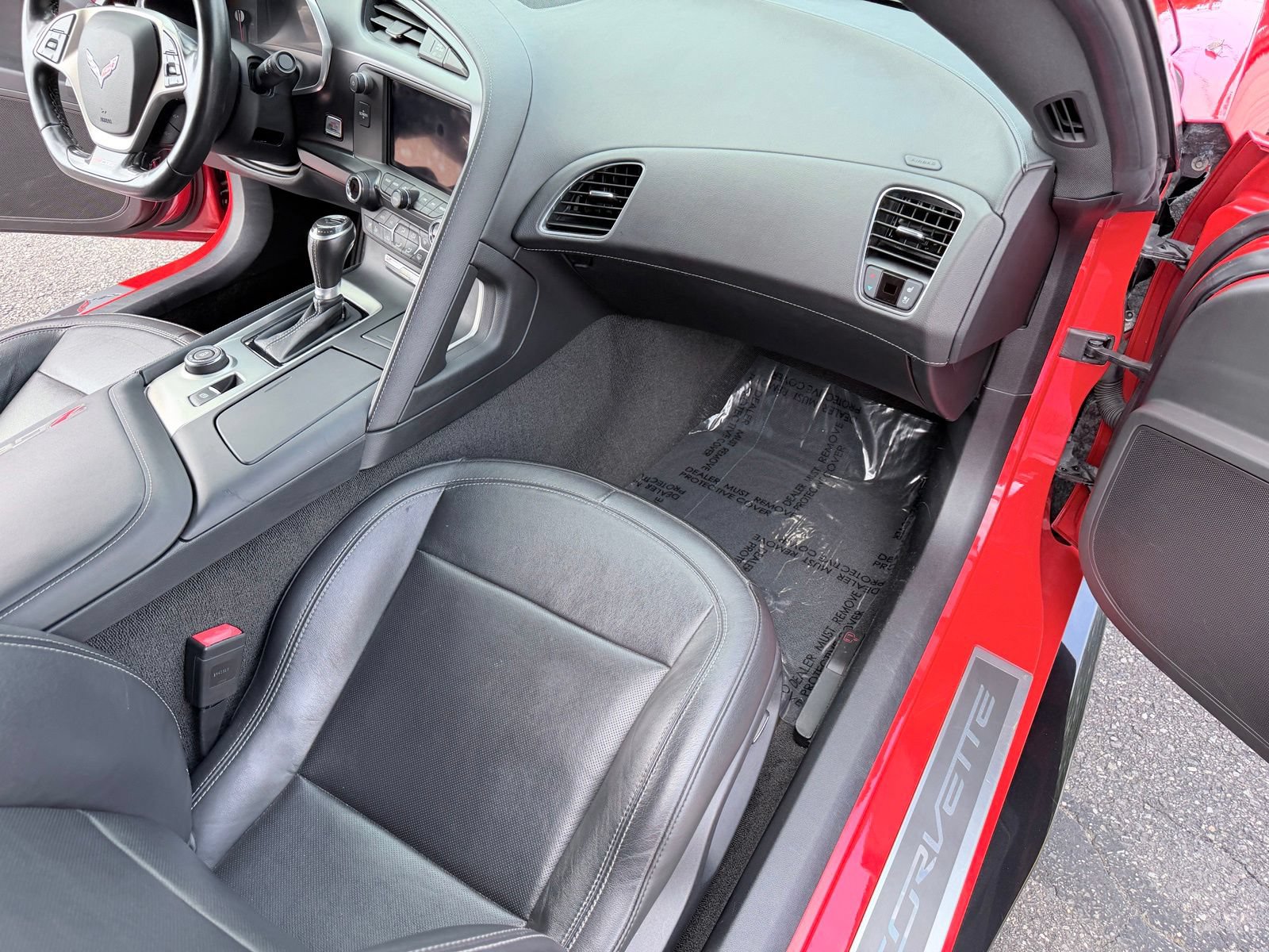 Used 2016 Chevrolet Corvette Z06 w/ 2LZ Preferred Equipment Group RWD image 11