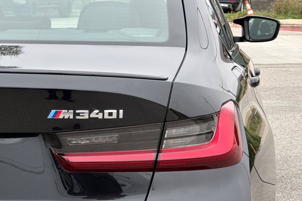 Used 2025 BMW M340i RWD image 33