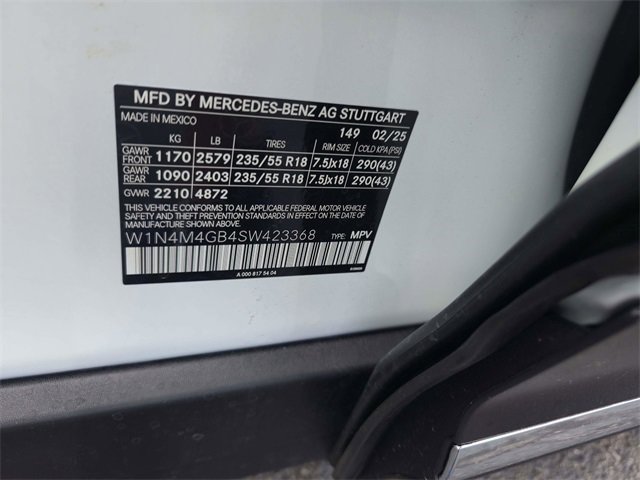 Certified 2025 Mercedes-Benz GLB 250 image 31