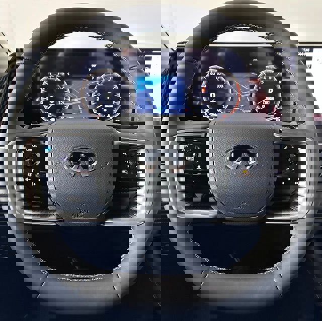 Used 2026 INFINITI QX80 Pure w/ Cargo Package image 16