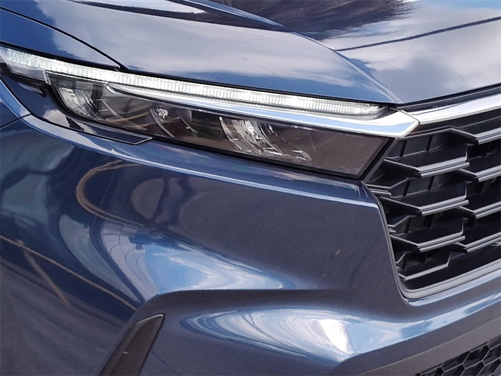 Used 2024 Honda CR-V LX image 14