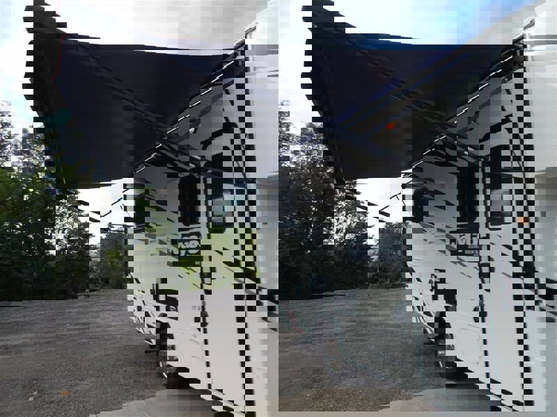 Used 2020 Chevrolet Express 4500 w/ RV Package image 30