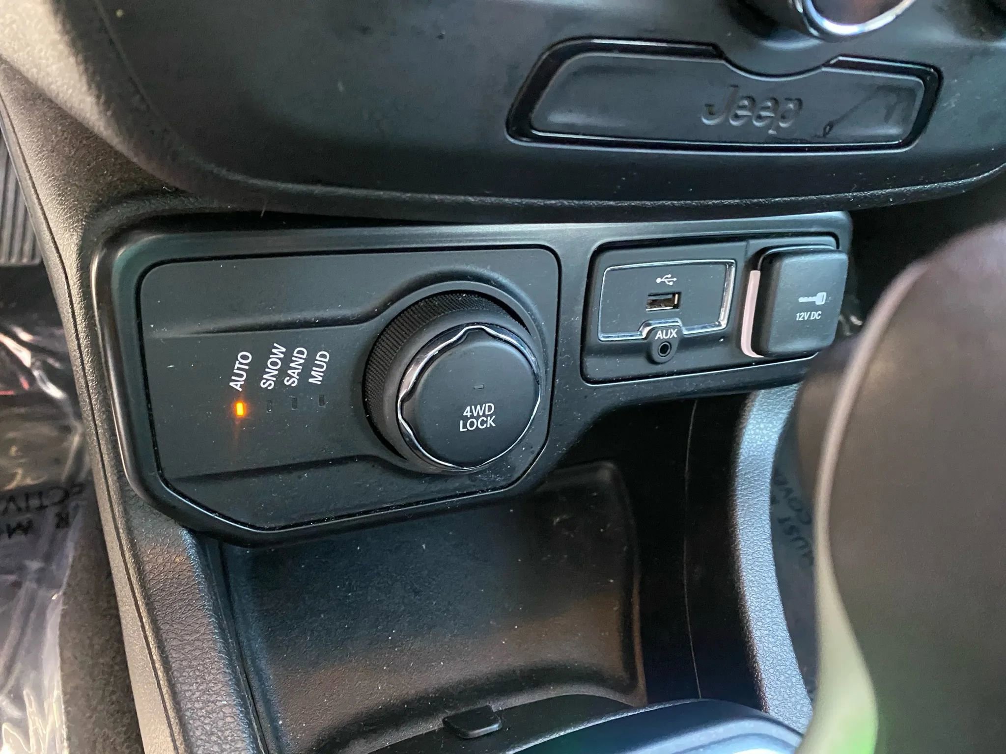 Used 2020 Jeep Renegade Sport image 17