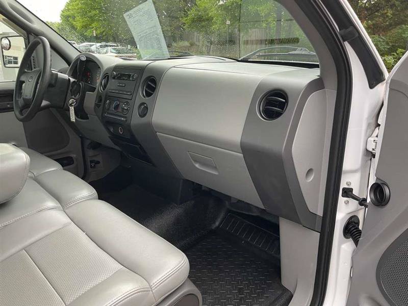 Used 2007 Ford F150 2WD Regular Cab image 40
