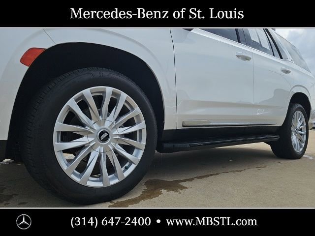 Used 2023 Cadillac Escalade Luxury image 5