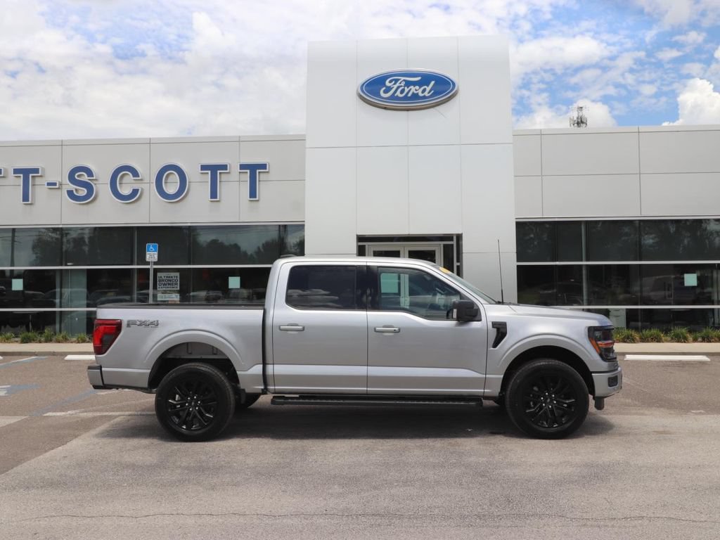 New 2026 Ford F150 XLT w/ Equipment Group 302A MID AWD/4WD image 16