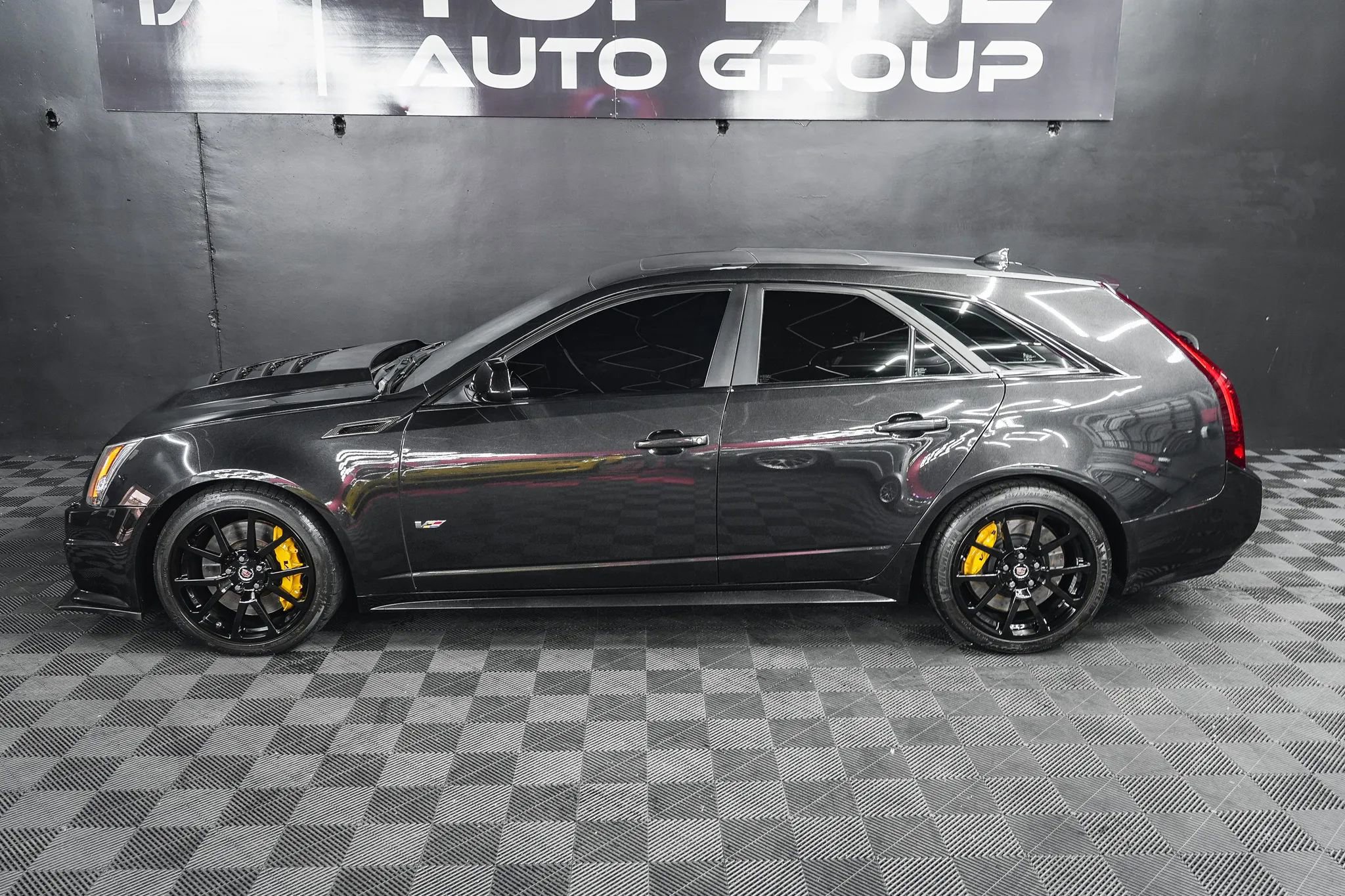 Used 2014 Cadillac CTS V image 27