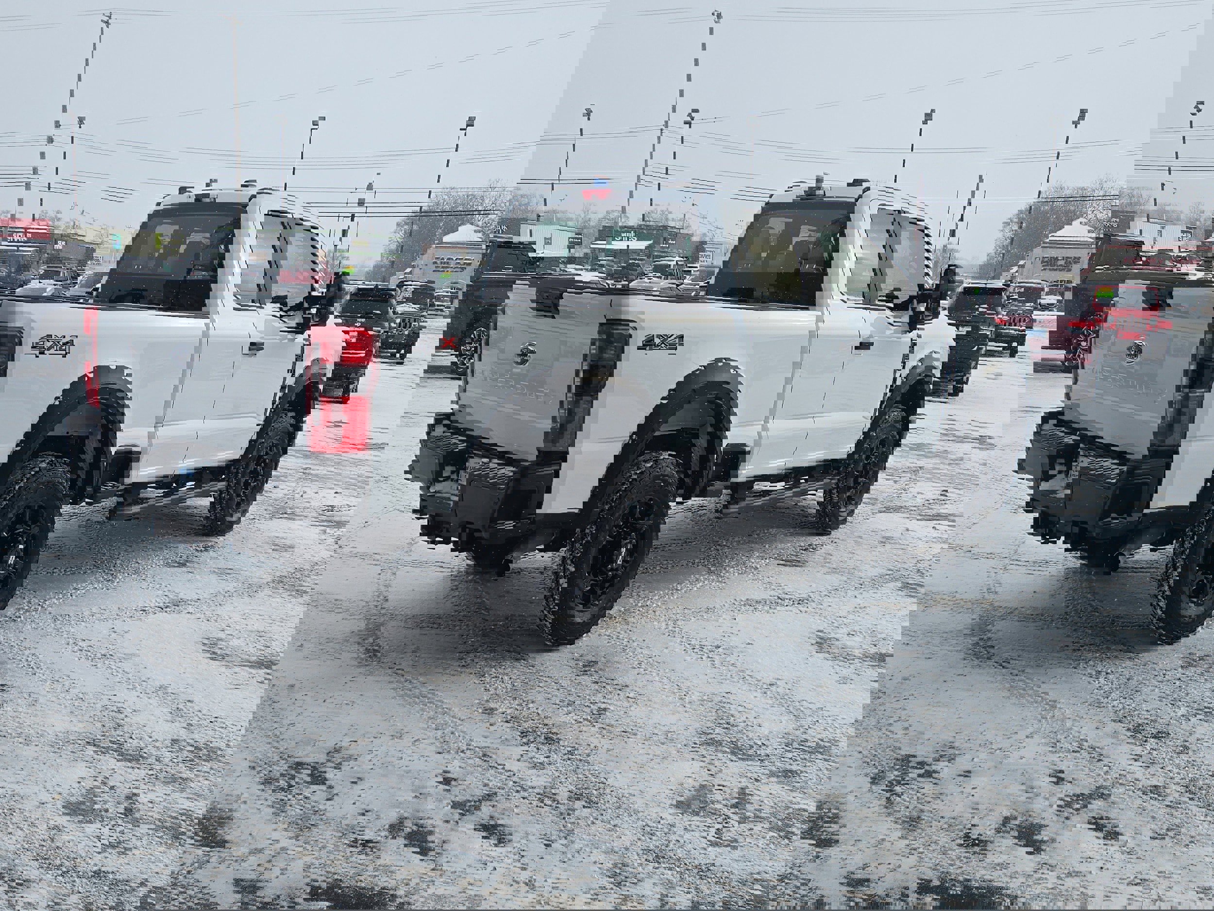 Used 2024 Ford F350 XL w/ 360-Degree Camera Package image 4