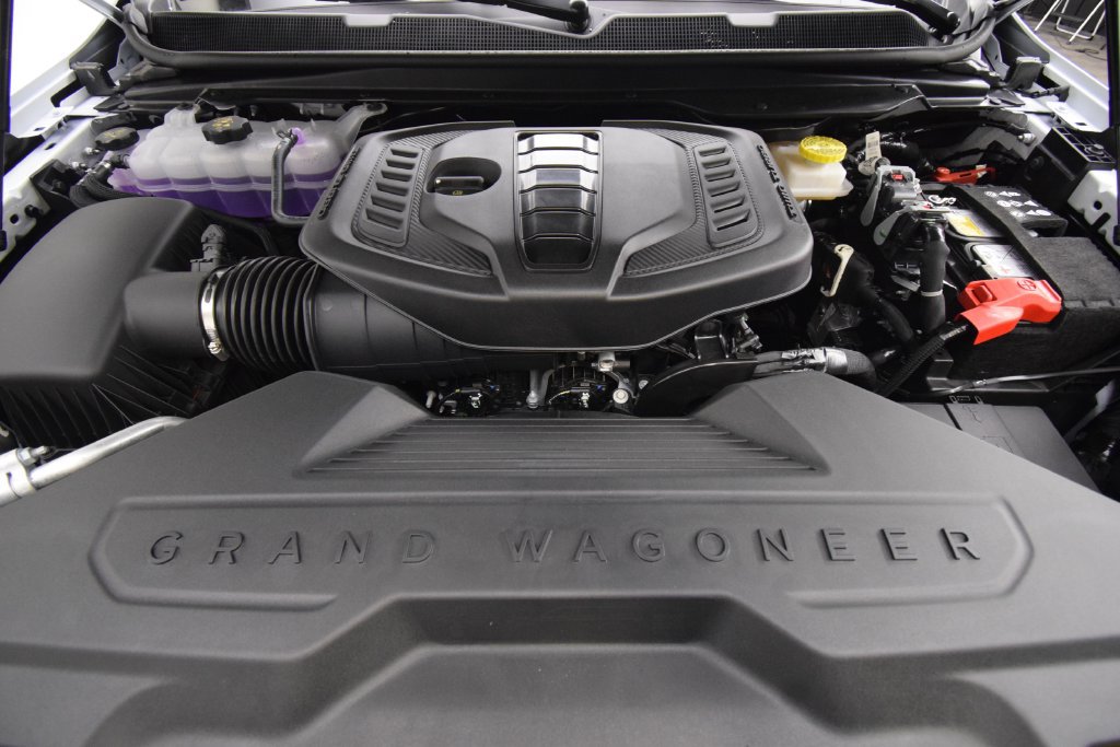 New 2026 Jeep Grand Wagoneer 4WD image 11