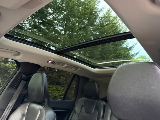 Used 2019 Volvo XC90 T6 Momentum AWD/4WD image 22