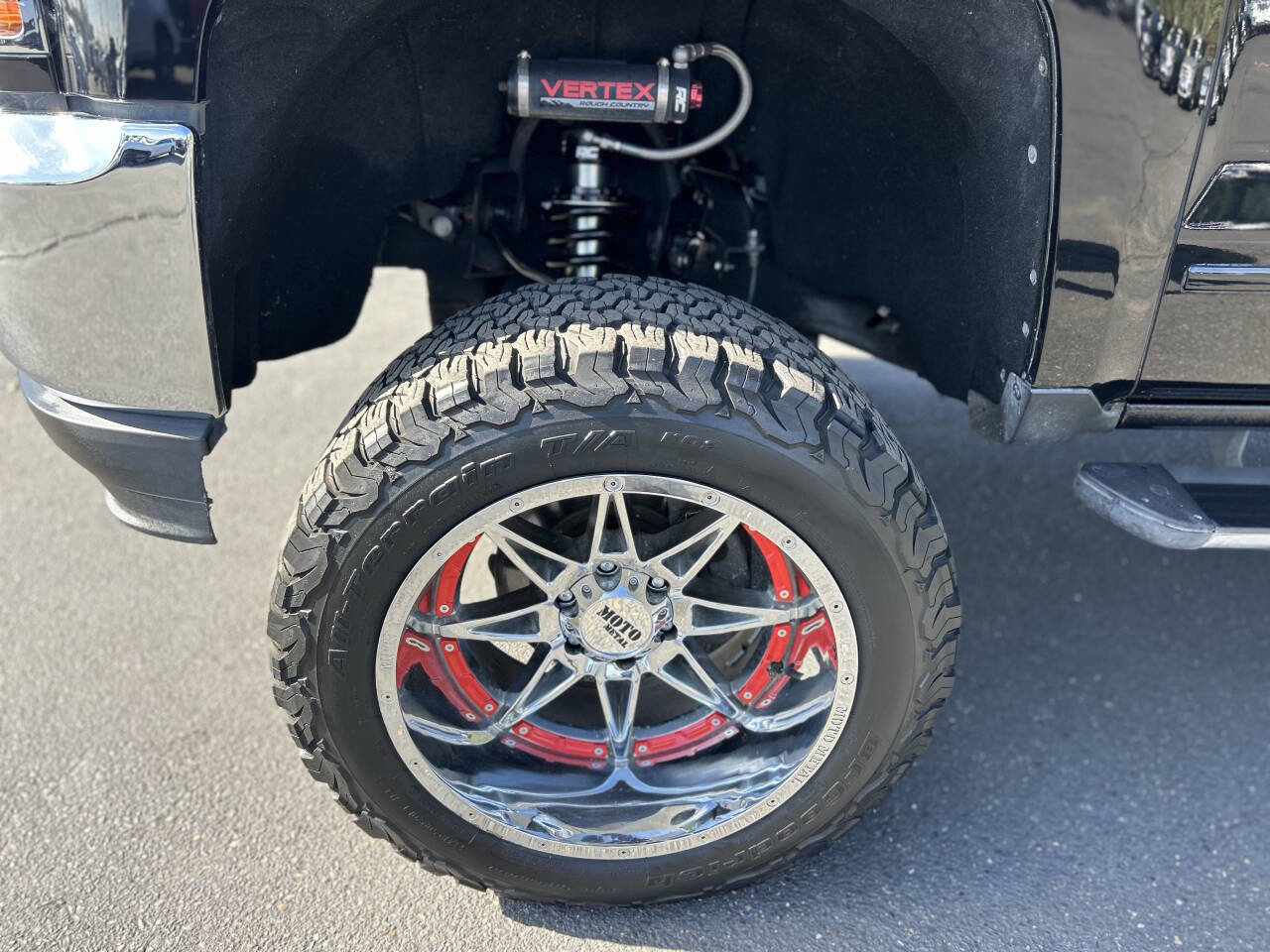 Used 2016 Chevrolet Silverado 1500 LT w/ LT Convenience Package image 8