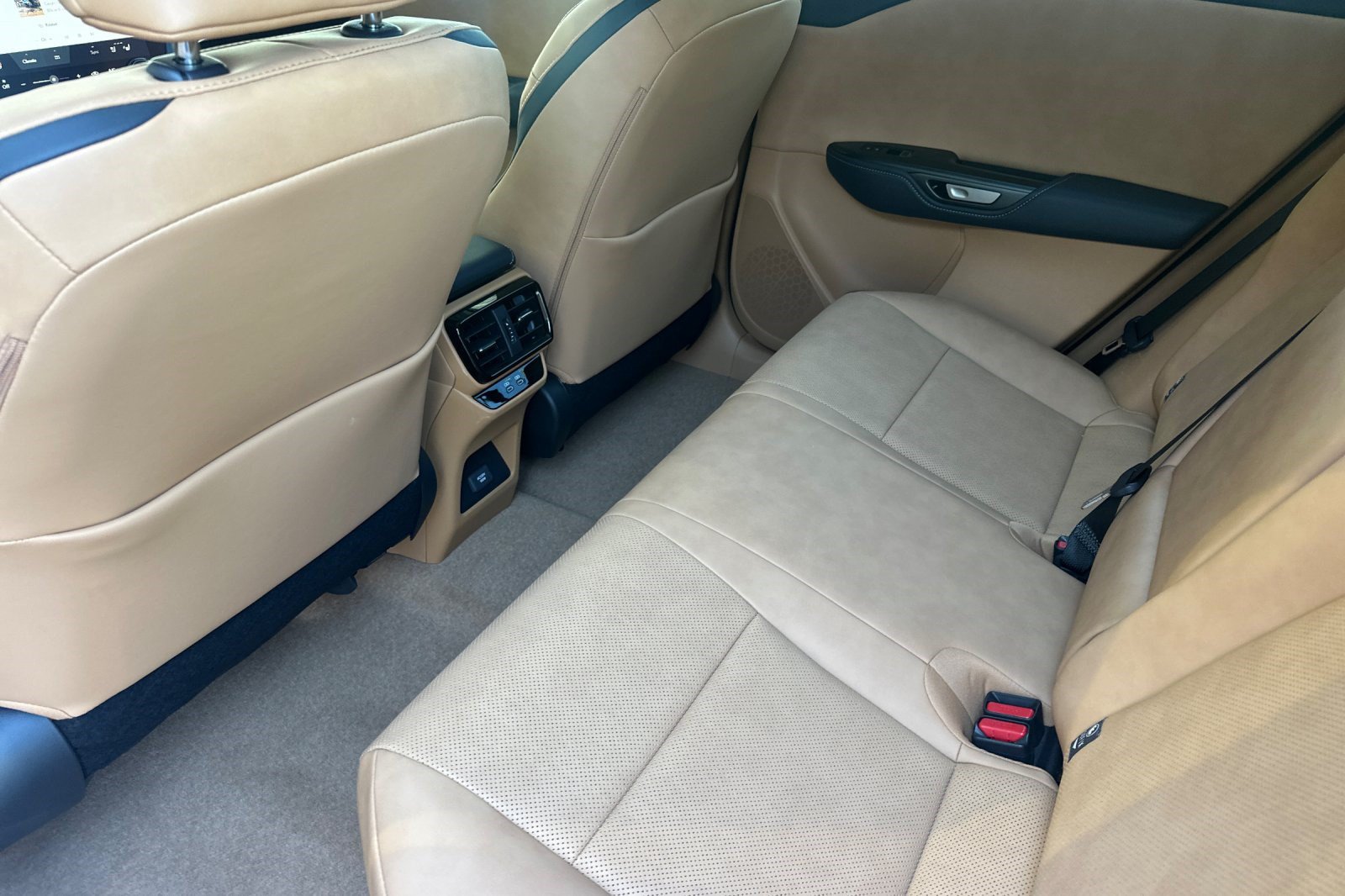 Certified 2023 Lexus RZ 450e Premium w/ Technology Package AWD/4WD image 15