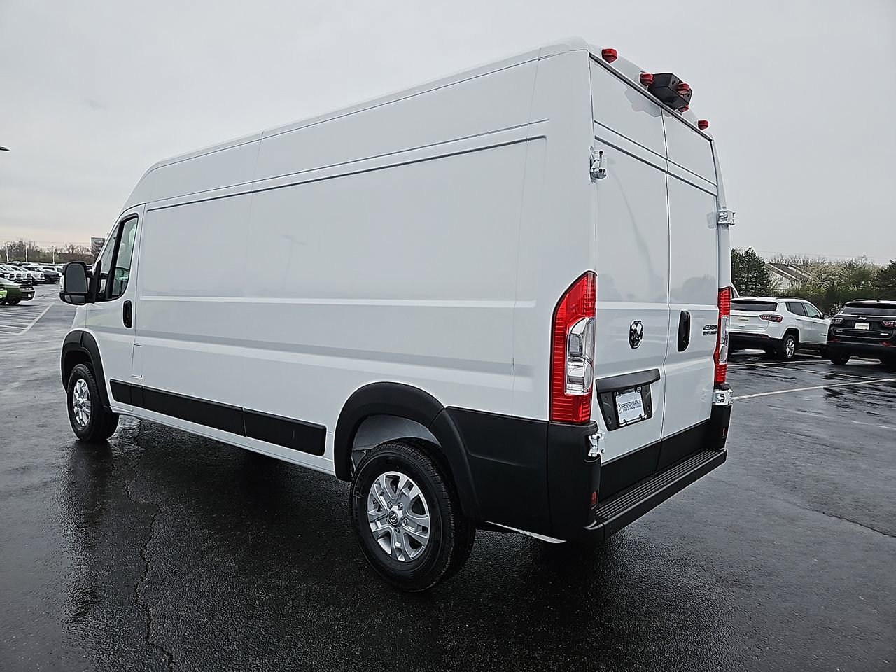 New 2025 RAM ProMaster 2500 w/ Quick Order Package 22G SLT image 2