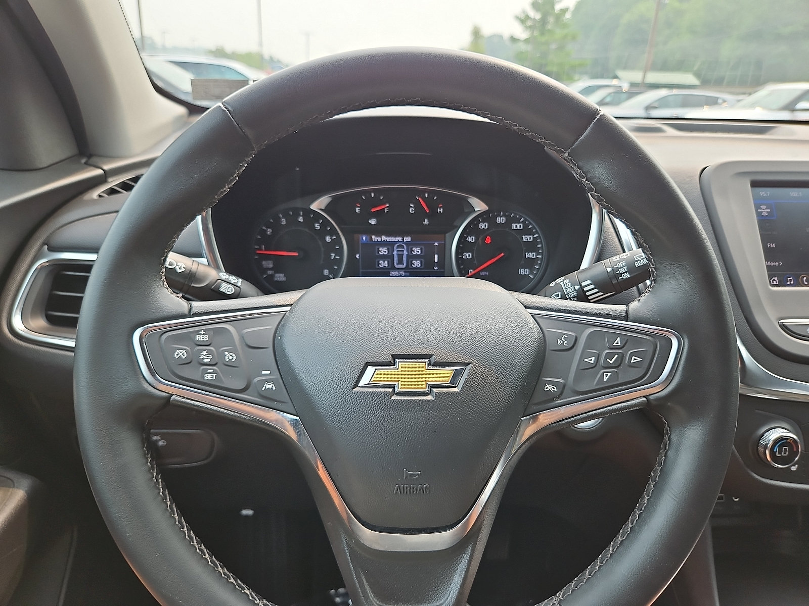 Used 2024 Chevrolet Equinox LT FWD image 18