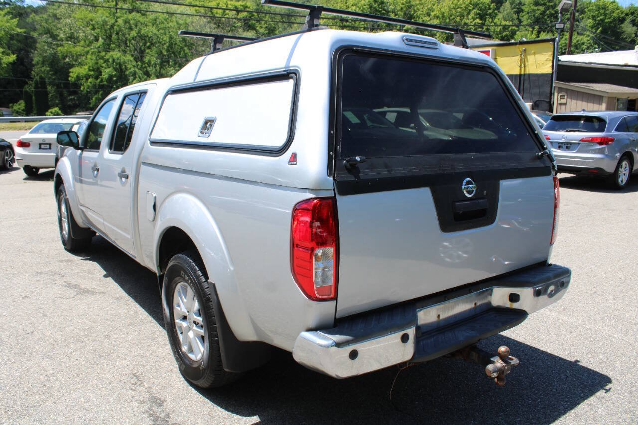 Used 2014 Nissan Frontier SV w/ SV Value Truck Package AWD/4WD image 10
