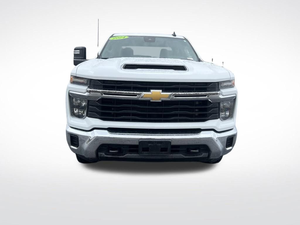 Used 2024 Chevrolet Silverado 2500 LT image 8