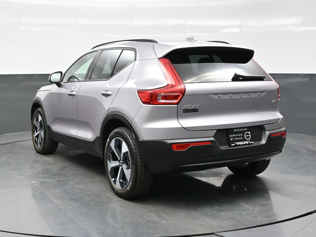 Used 2026 Volvo XC40 B5 Plus AWD/4WD image 5