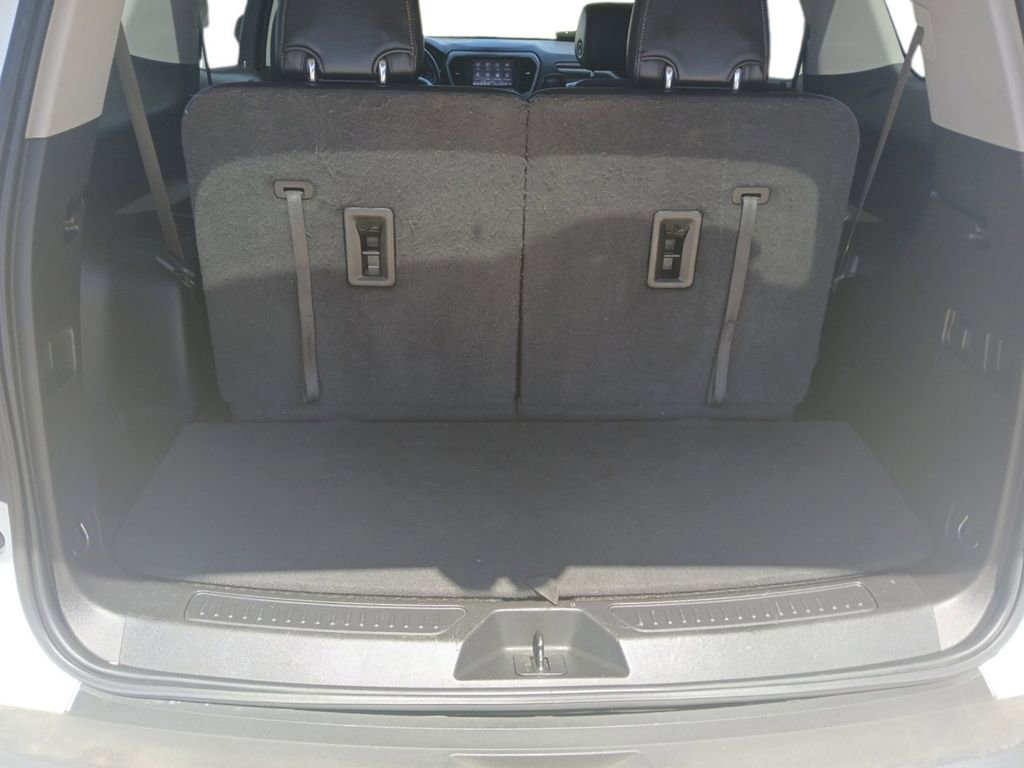 Used 2020 GMC Acadia AT4 w/ Driver Alert Package II image 19