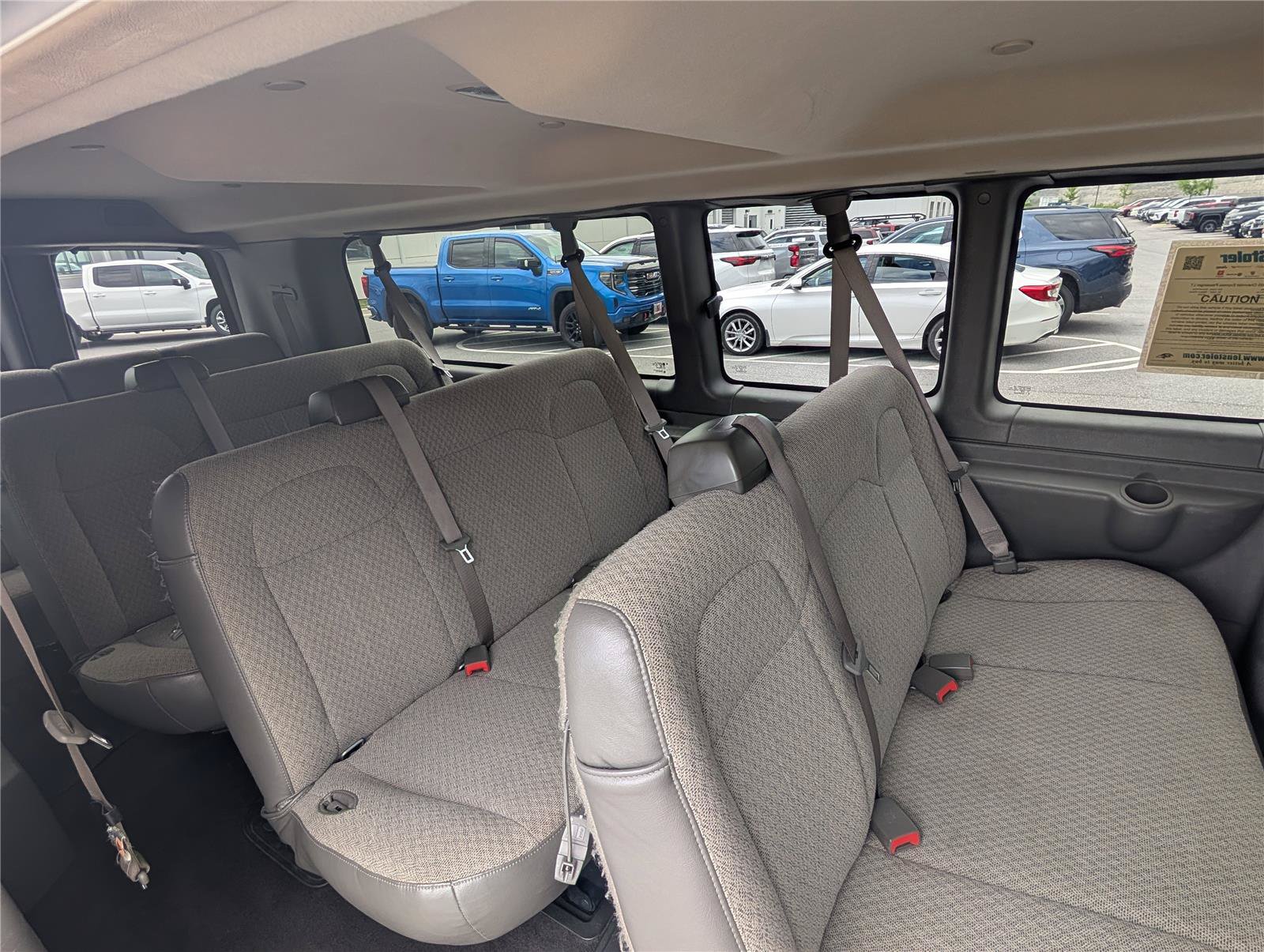 Used 2025 Chevrolet Express 3500 LT w/ LT Preferred Equipment Group RWD image 11