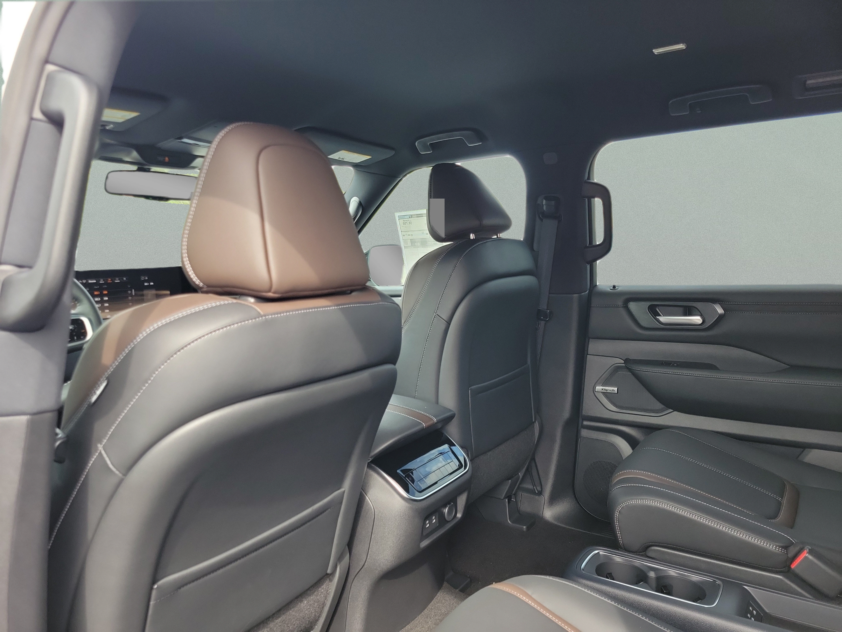 New 2026 Nissan Armada SL RWD image 10