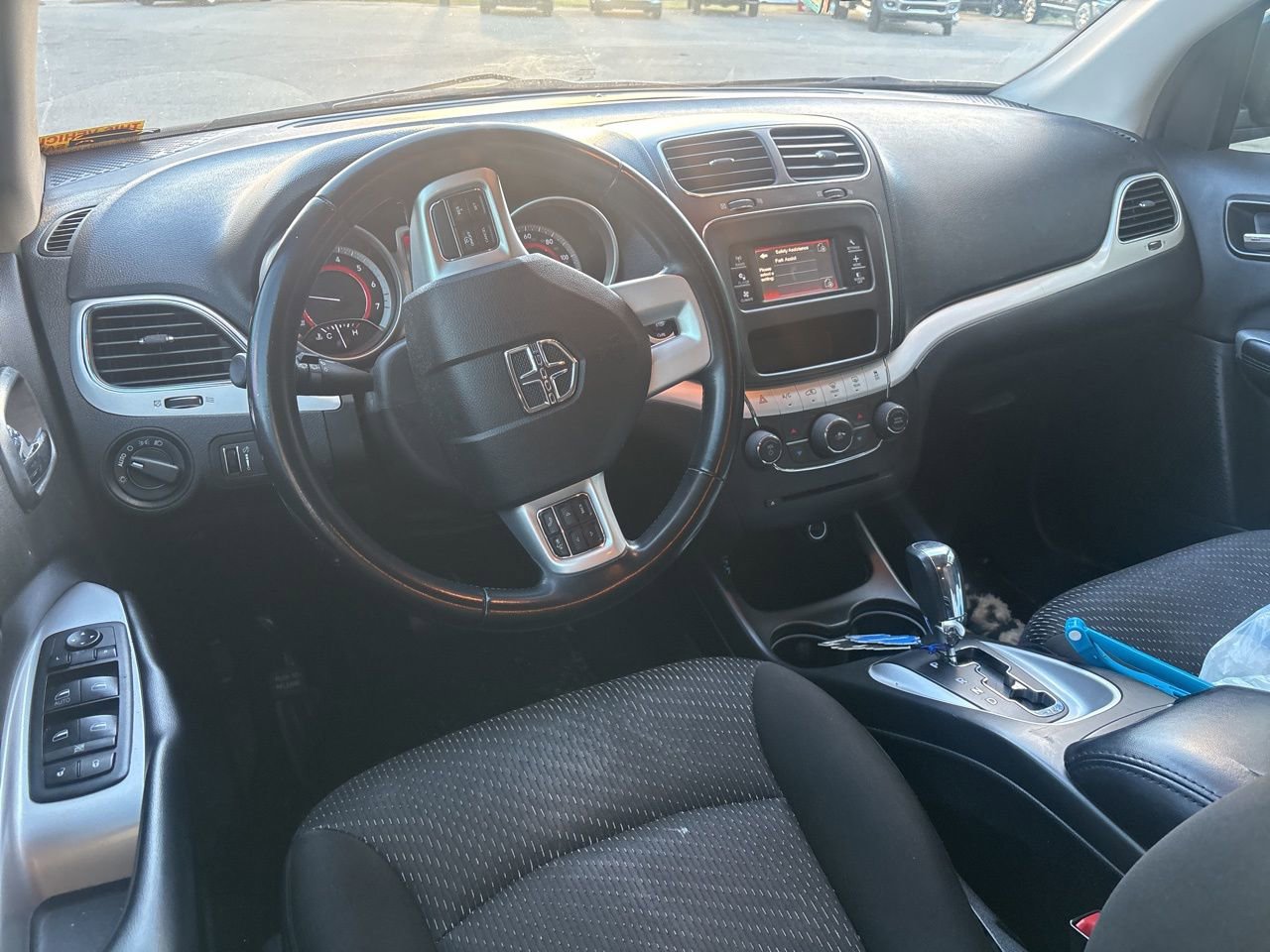 Used 2020 Dodge Journey SE w/ SE Popular Equipment Group image 4