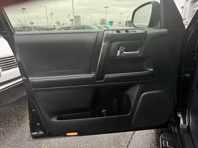 Used 2024 Toyota 4Runner TRD Off-Road Premium image 12