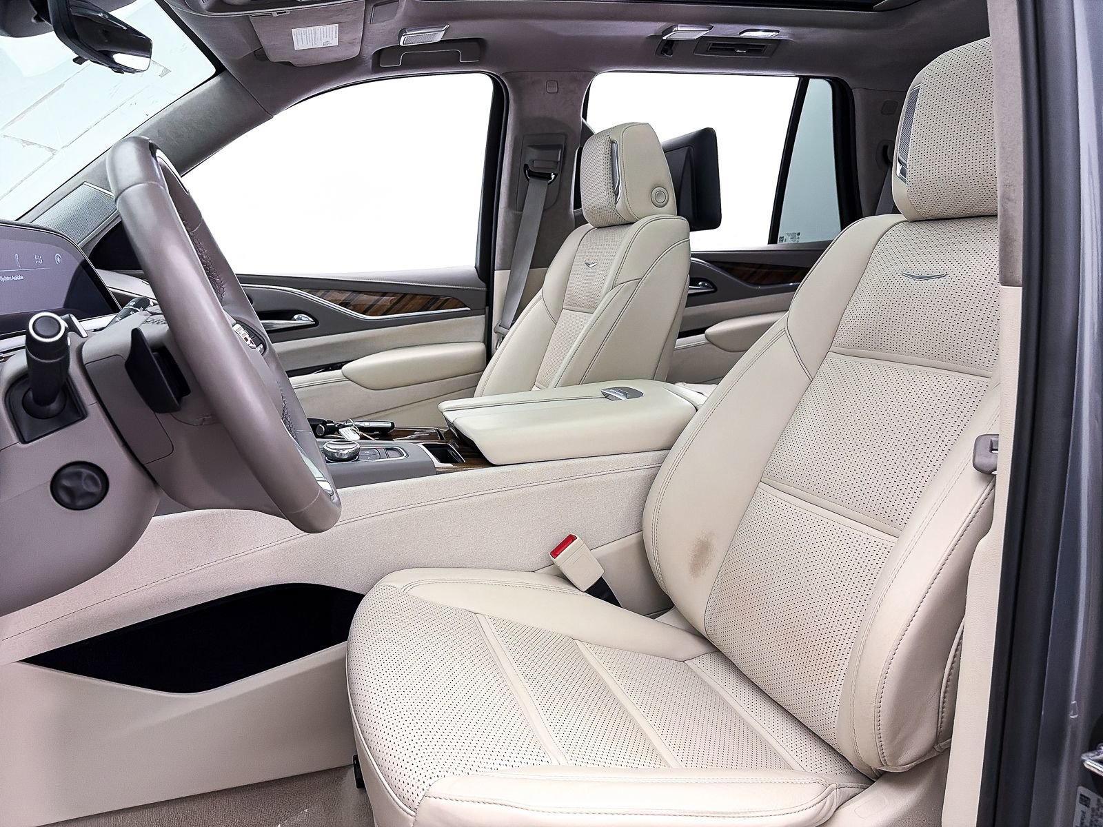 Used 2022 Cadillac Escalade Sport Platinum w/ Heavy-Duty Trailer Package AWD/4WD image 23