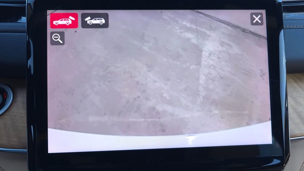 Used 2023 Jeep Grand Cherokee Summit AWD/4WD image 40