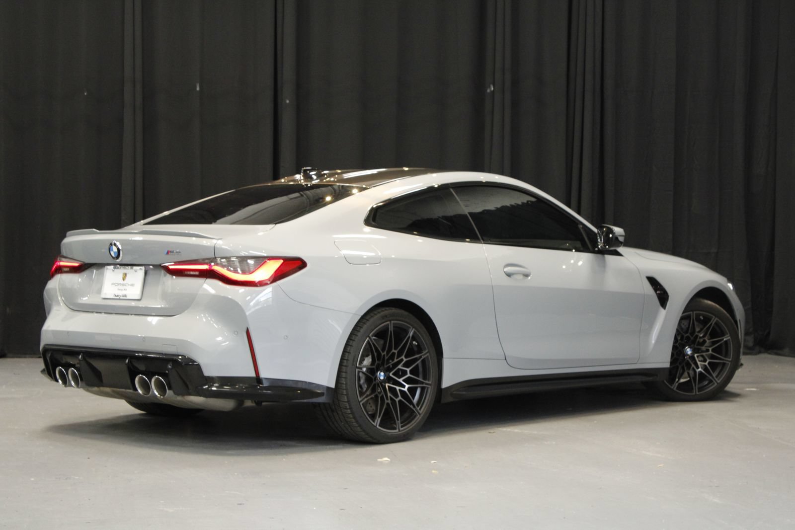 Used 2021 BMW M4 Coupe w/ Executive Package RWD image 7