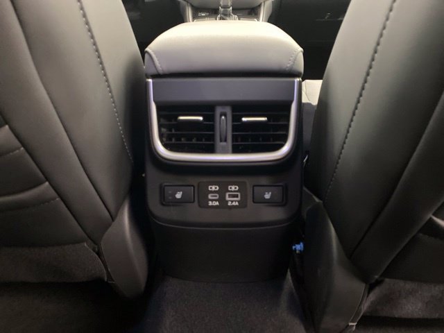 Used 2025 Subaru Outback Limited AWD/4WD image 37