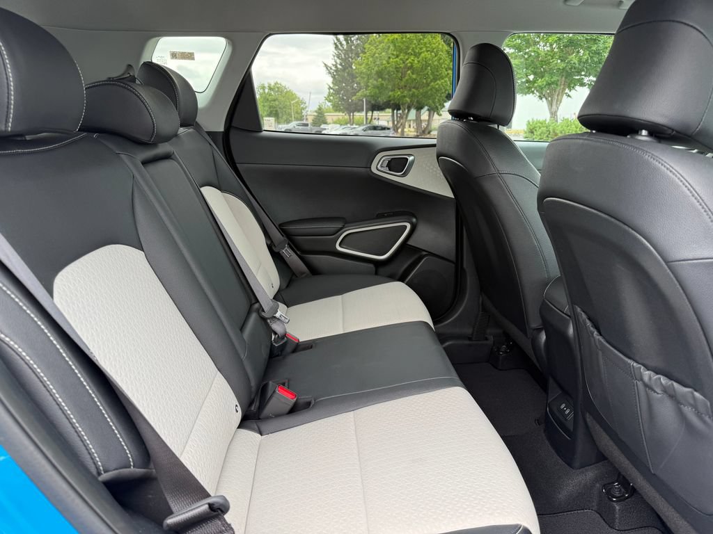 Certified 2024 Kia Soul GT-Line FWD image 13