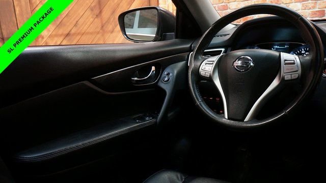 Used 2016 Nissan Rogue SL w/ SL Premium Package image 36