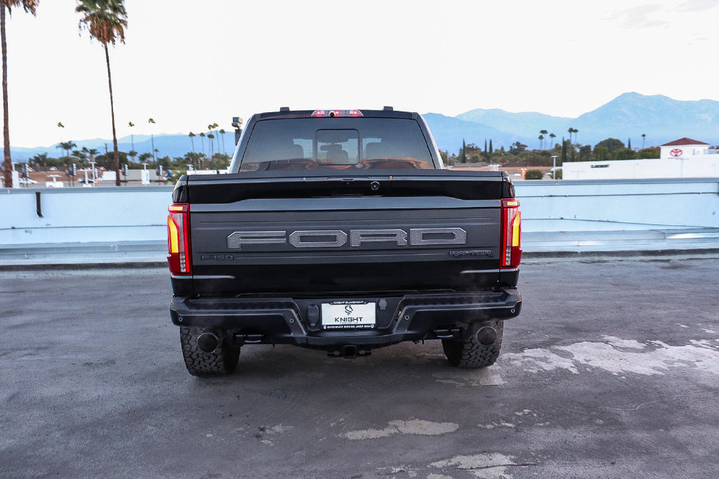 Used 2025 Ford F150 Raptor AWD/4WD image 8