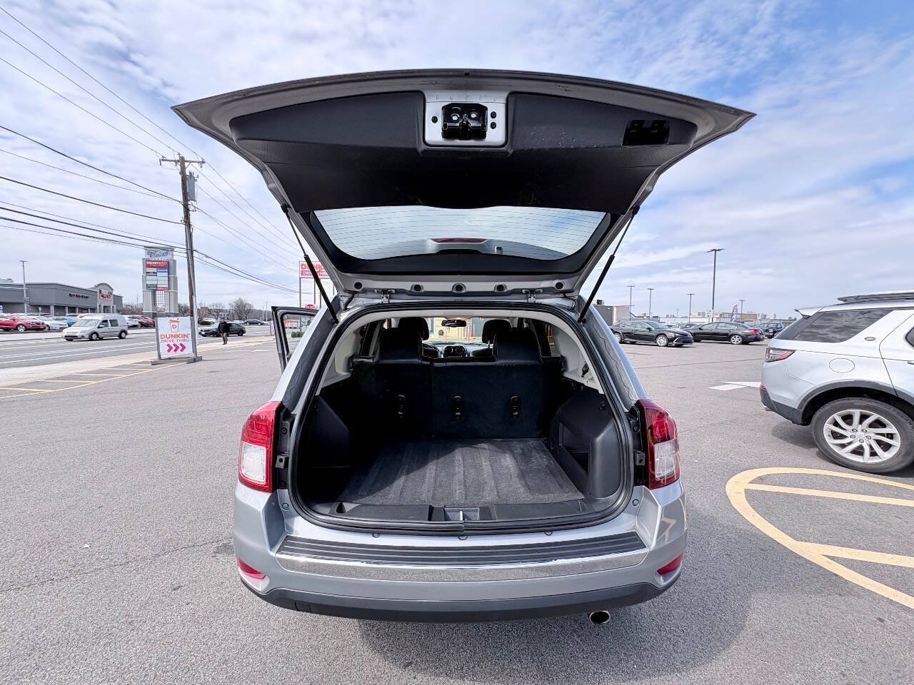 Used 2016 Jeep Compass High Altitude AWD/4WD image 26