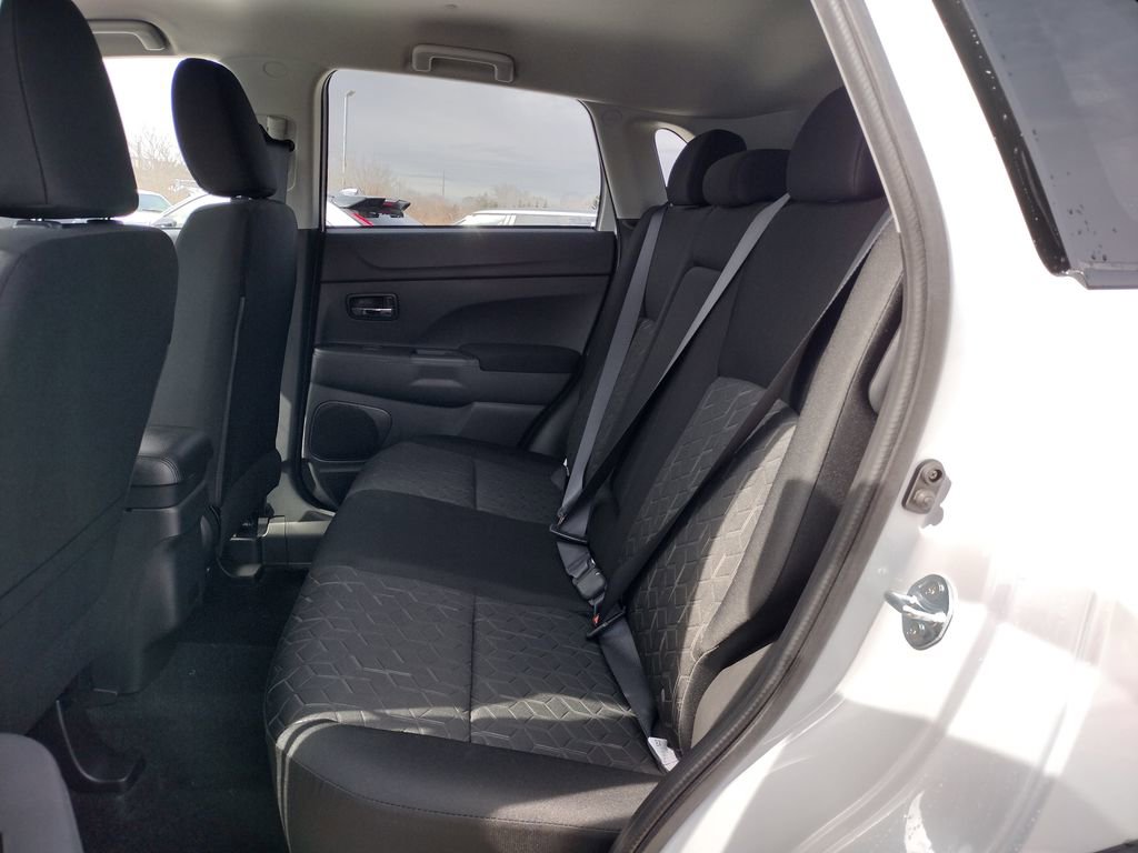 New 2026 Mitsubishi Outlander Sport ES image 7