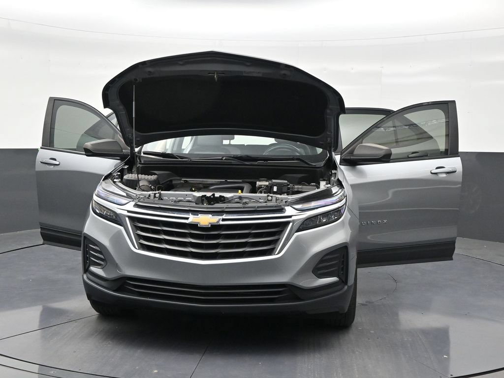 Used 2024 Chevrolet Equinox LS FWD image 33