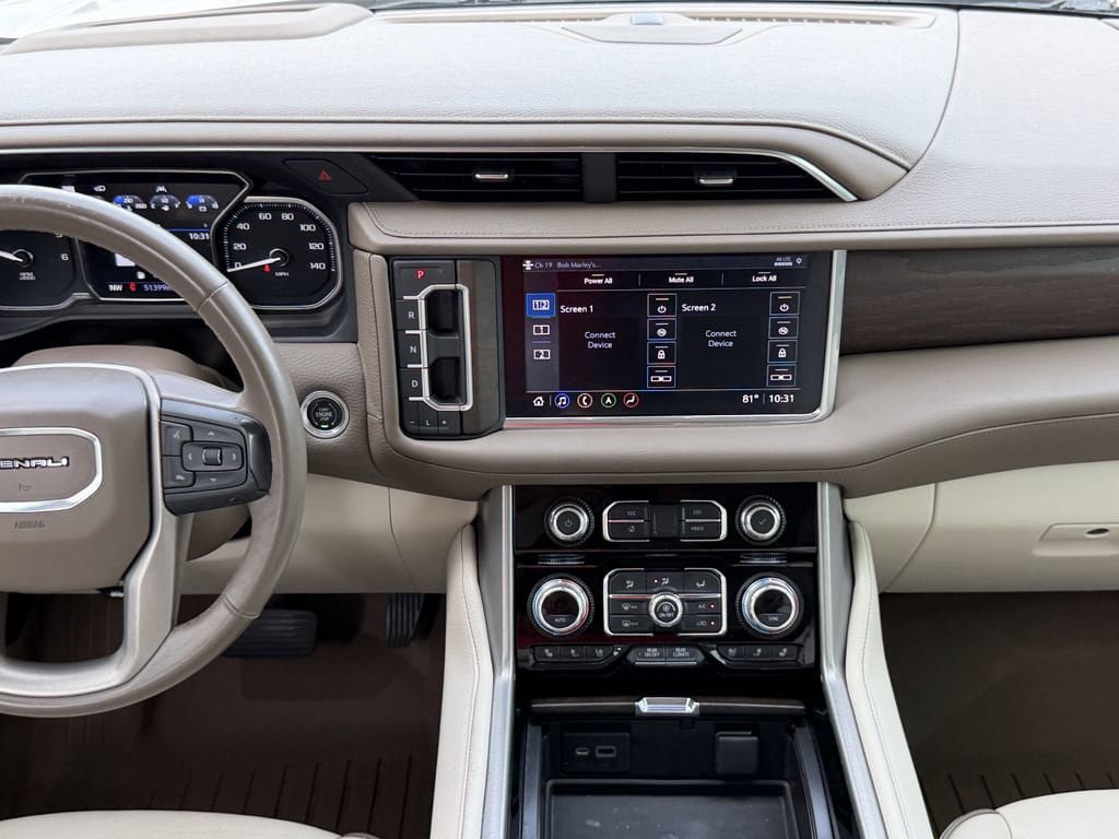 Used 2021 GMC Yukon XL Denali w/ Denali Premium Package RWD image 14