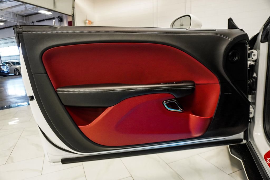 Used 2020 Dodge Challenger SRT Hellcat Redeye image 17