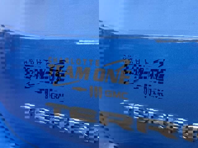 Used 2024 GMC Terrain SLE image 31