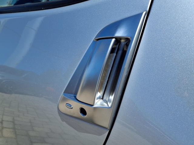 Used 2016 Nissan 370Z NISMO RWD image 10