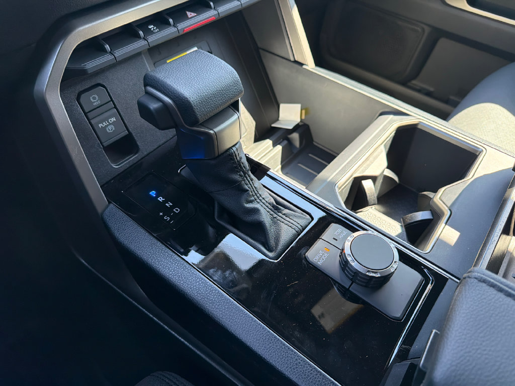 New 2026 Toyota Tundra SR5 w/ SR5 Convenience Package RWD image 35