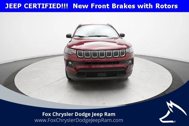 Certified 2022 Jeep Compass Latitude image 11