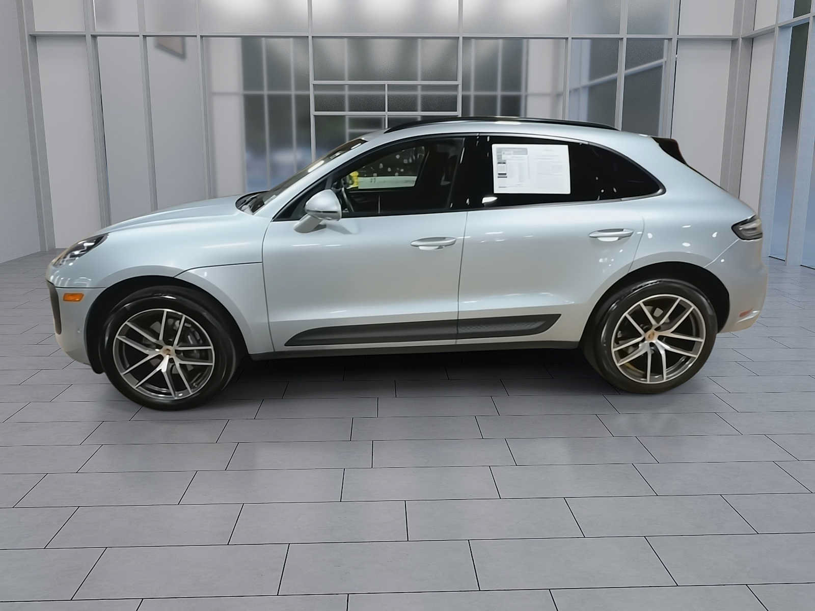 Used 2023 Porsche Macan Turbo AWD/4WD image 5