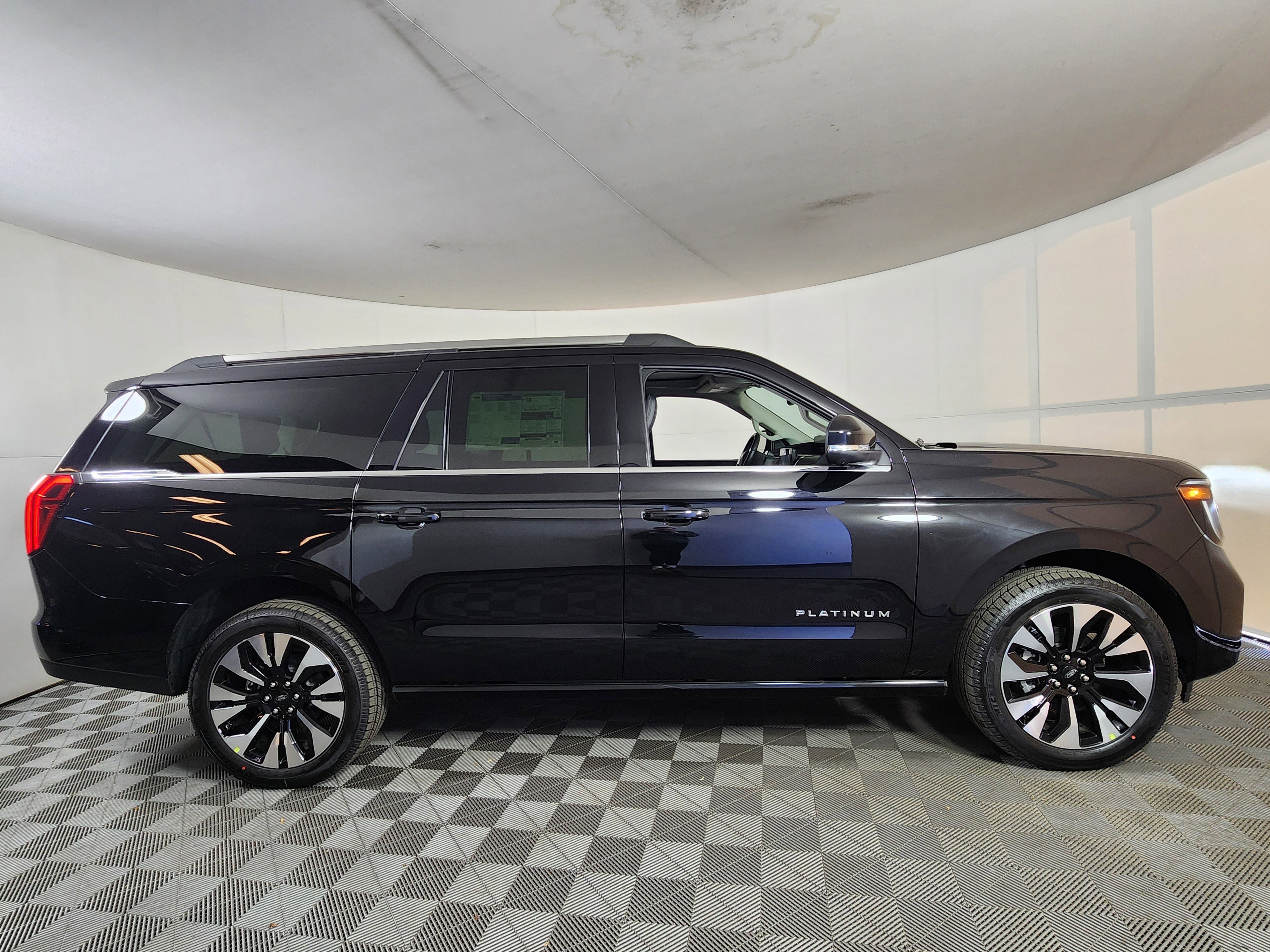 New 2026 Ford Expedition Max Platinum w/ Driver's Package image 8