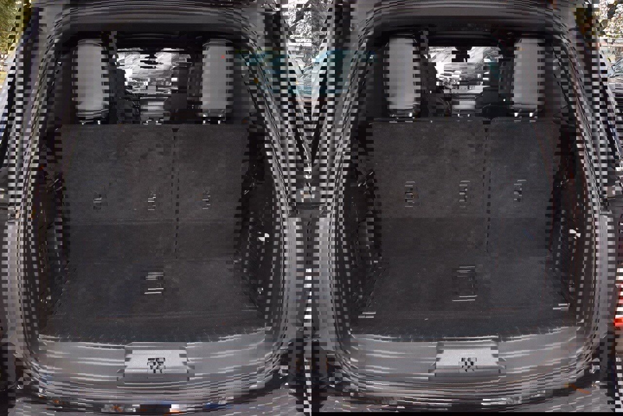 Used 2023 Ford Expedition Platinum image 39